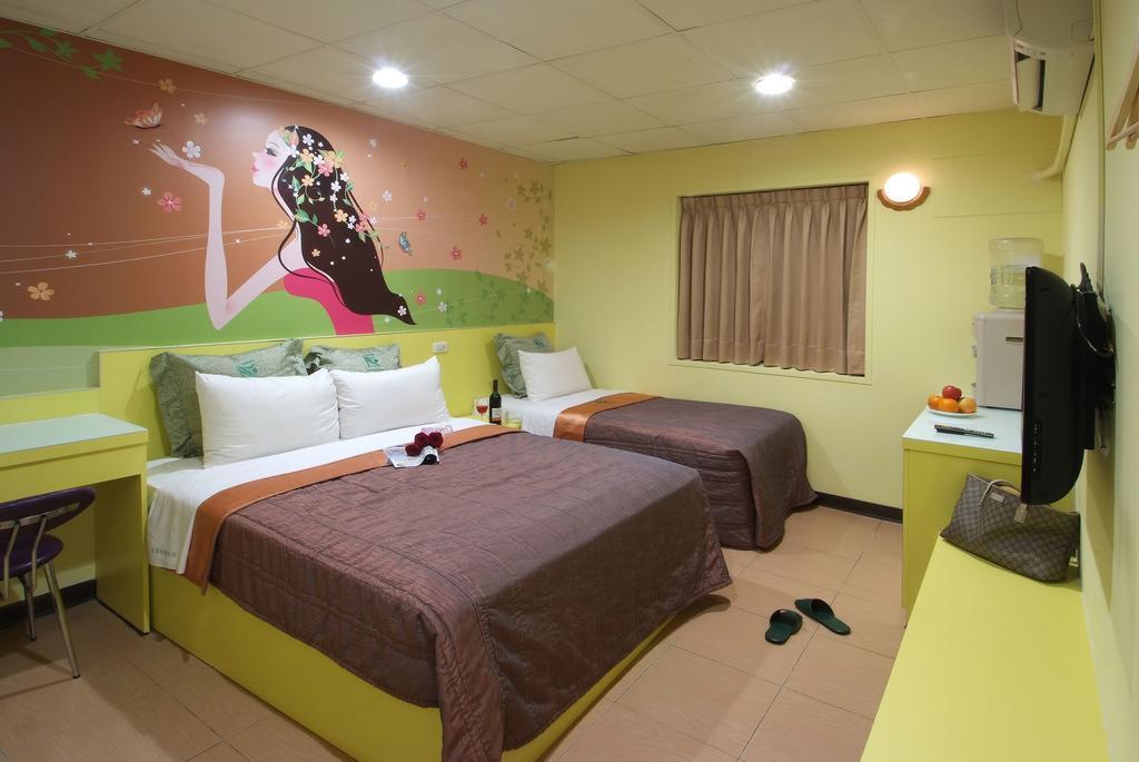Tong Bing Express Hotel Cidade de Hsinchu Quarto foto